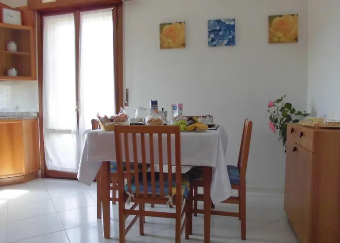 Solare Bed and Breakfast *