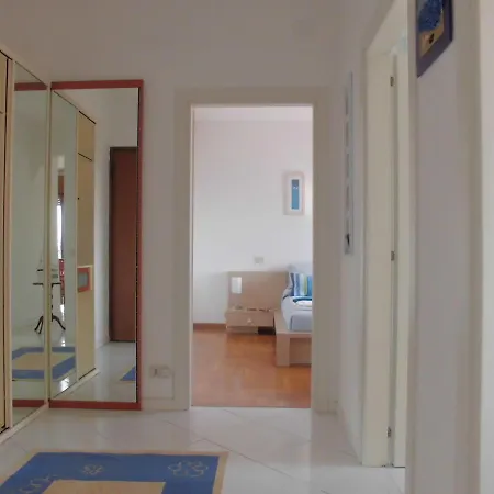 לינה וארוחת בוקר Solare *